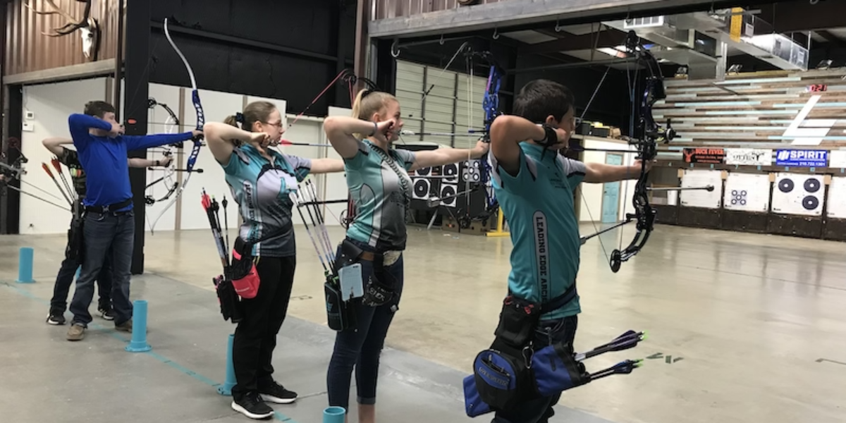 S3DA Parents and Children Enjoy Archery Together